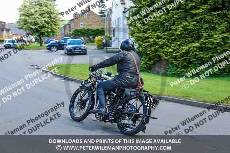 Vintage motorcycle club;eventdigitalimages;no limits trackdays;peter wileman photography;vintage motocycles;vmcc banbury run photographs